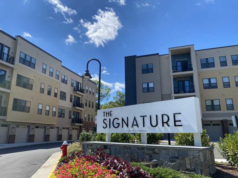 The Signature at Broadlands